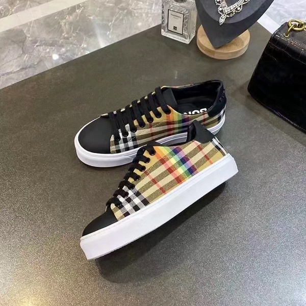 ブランド激安靴細部ディテール